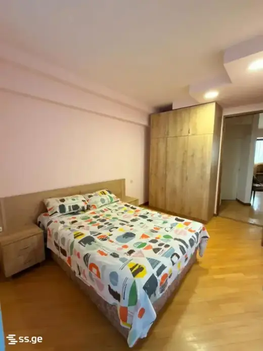 ქირავდება, ბინა