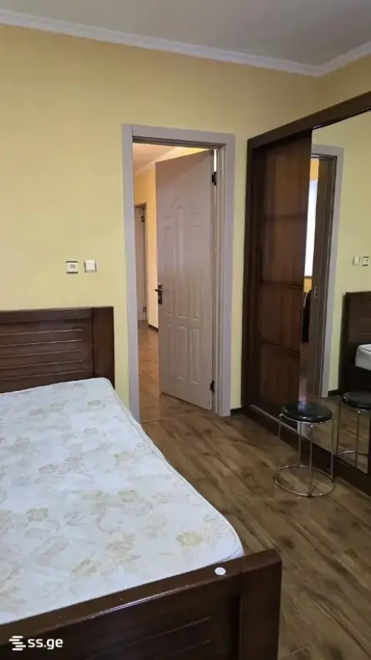 ქირავდება, ბინა
