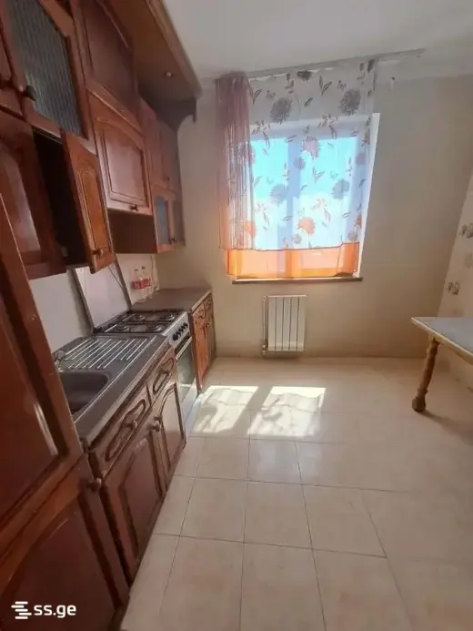 იყიდება, ბინა