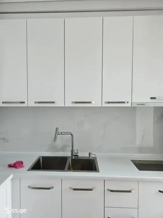 იყიდება, ბინა