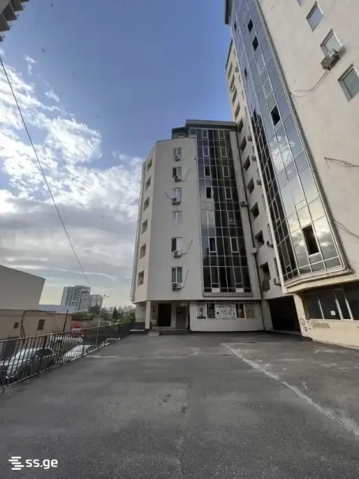 იყიდება, ბინა