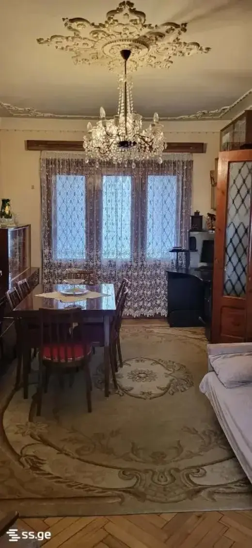 იყიდება, ბინა