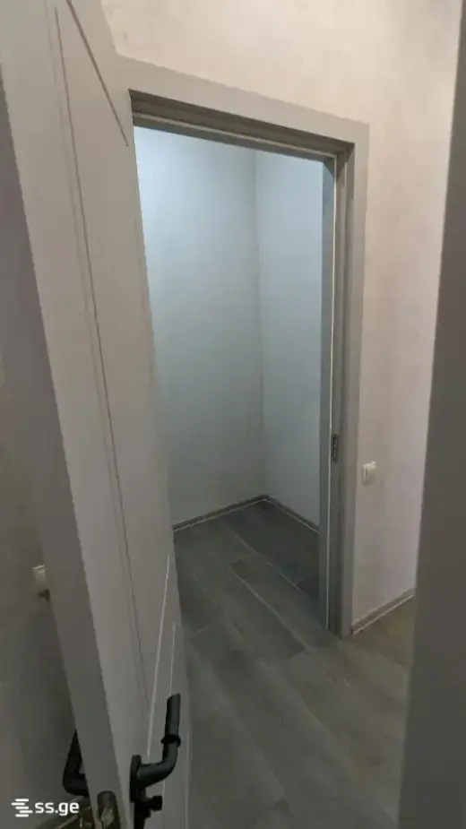 იყიდება, ბინა