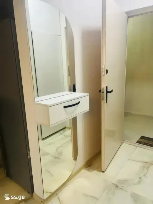 ქირავდება, ბინა