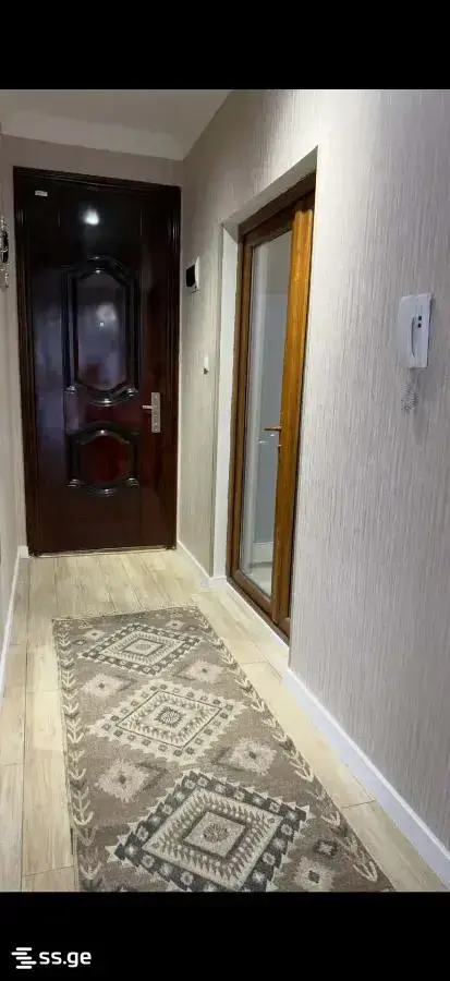 ქირავდება, ბინა