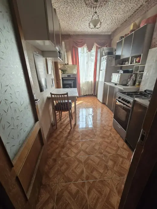 იყიდება, ბინა
