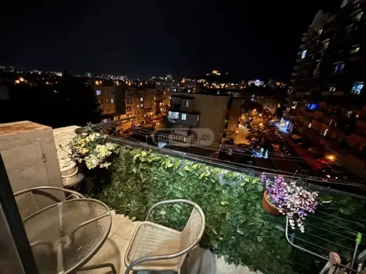 იყიდება, ბინა