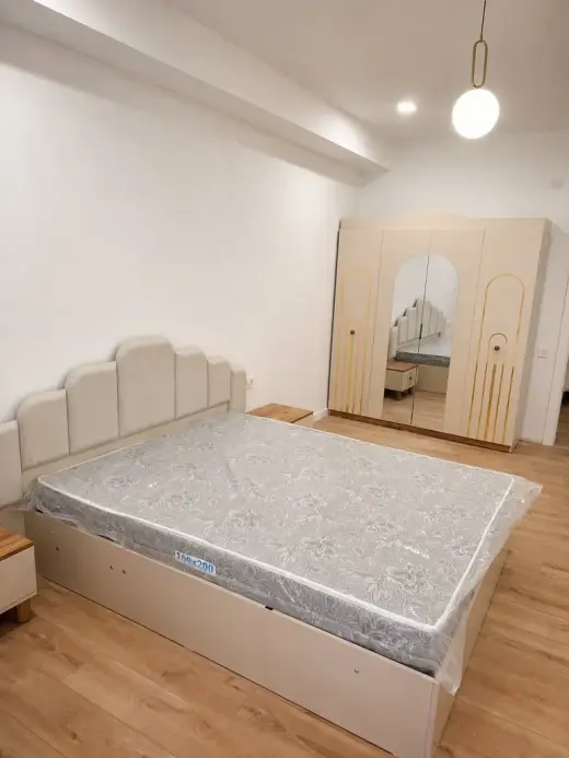 იყიდება, ბინა