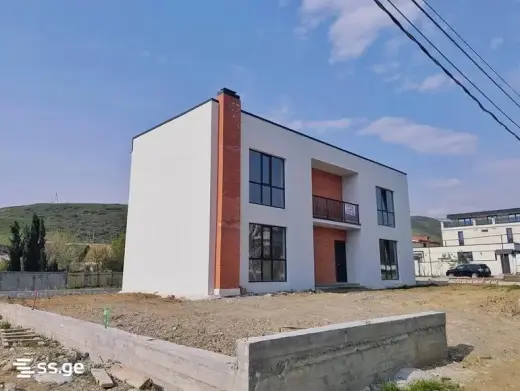 იყიდება, კერძო სახლი