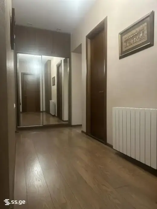 იყიდება, ბინა