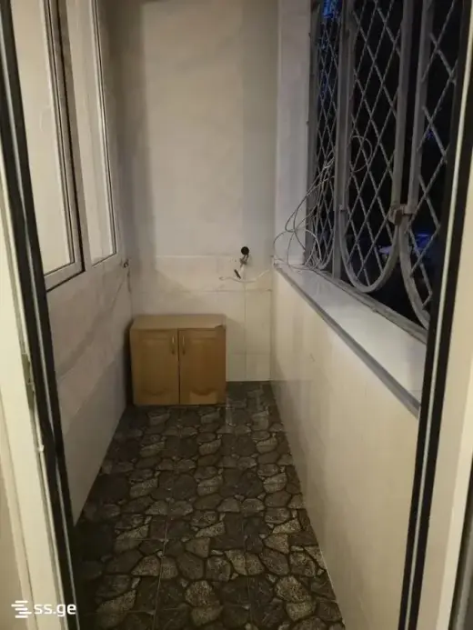 ქირავდება, ბინა