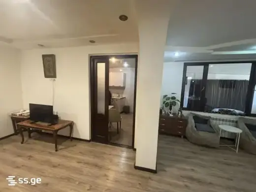 იყიდება, კერძო სახლი