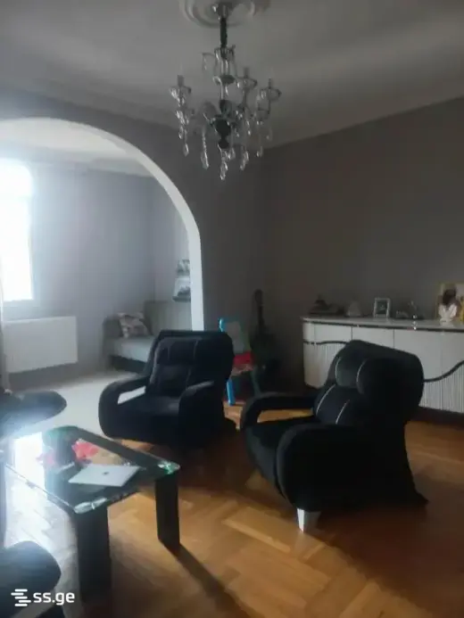 იყიდება, ბინა