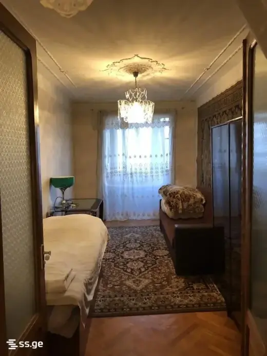 იყიდება, ბინა