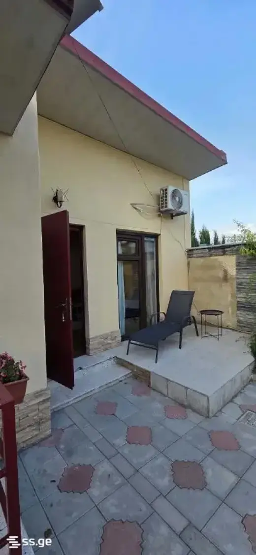 იყიდება, კერძო სახლი