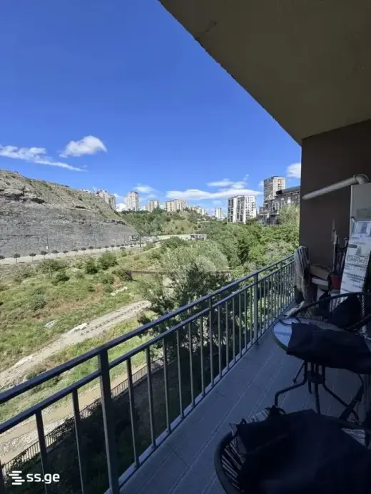 იყიდება, ბინა