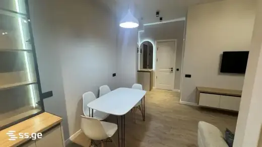 იყიდება, ბინა