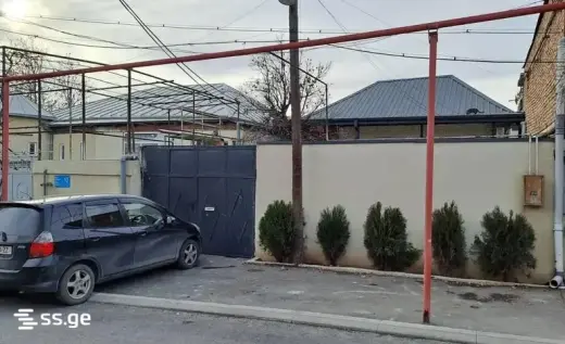 იყიდება, კერძო სახლი
