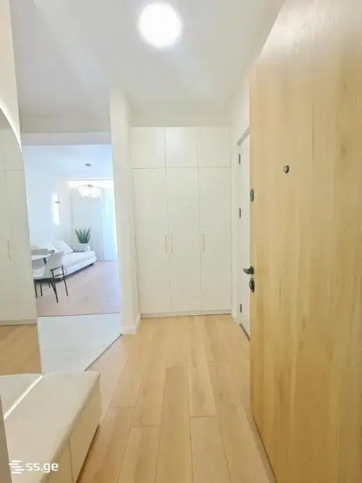 იყიდება, ბინა