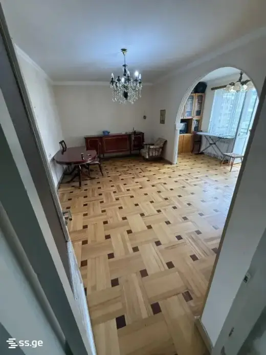 იყიდება, ბინა
