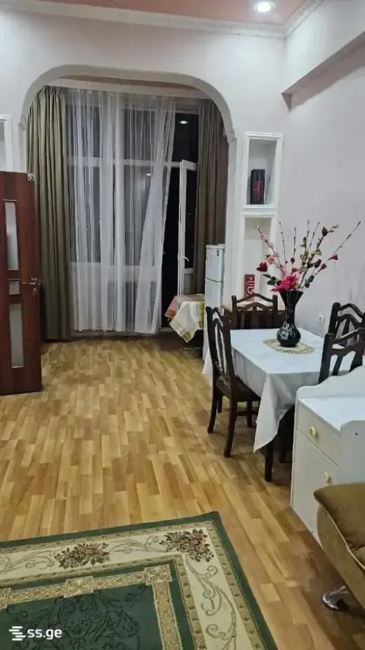 ქირავდება, ბინა
