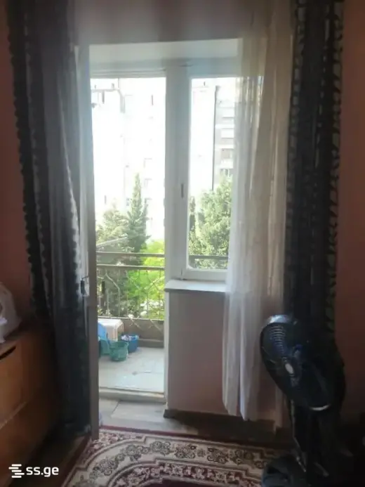 იყიდება, ბინა