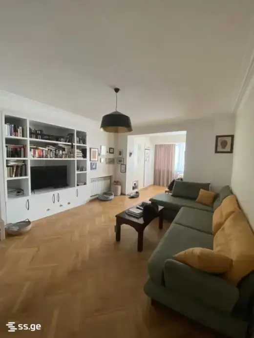 იყიდება, ბინა