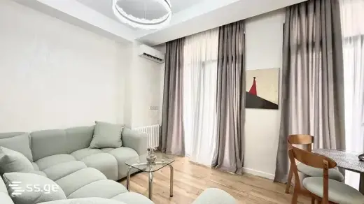 იყიდება, ბინა