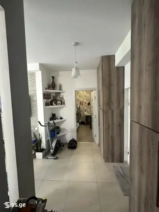 იყიდება, ბინა
