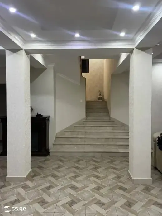 იყიდება, კერძო სახლი
