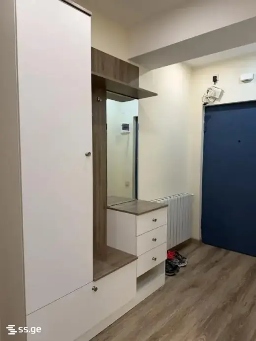 იყიდება, ბინა