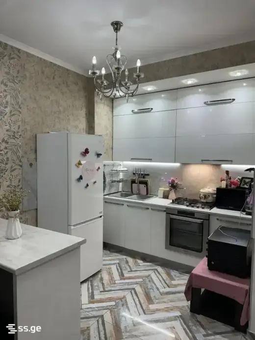 იყიდება, ბინა