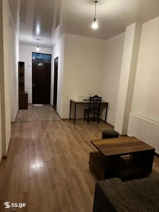 ქირავდება, ბინა