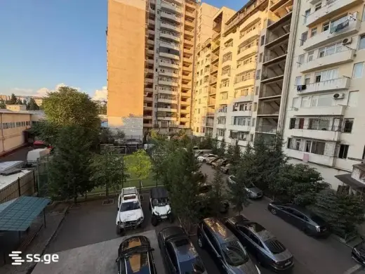 იყიდება, ბინა