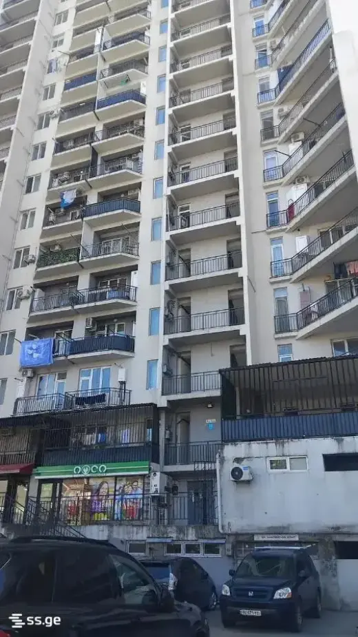 იყიდება, ბინა