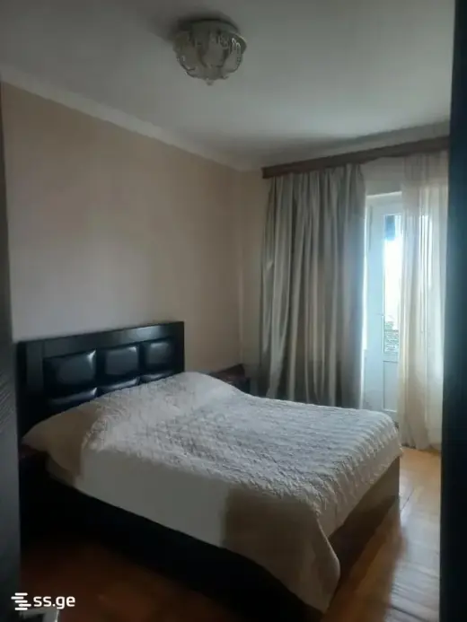 იყიდება, ბინა