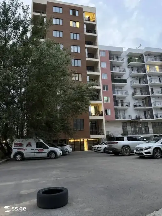 იყიდება, ბინა