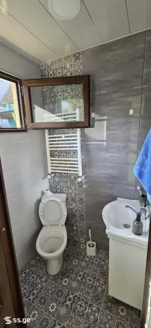 იყიდება, კერძო სახლი