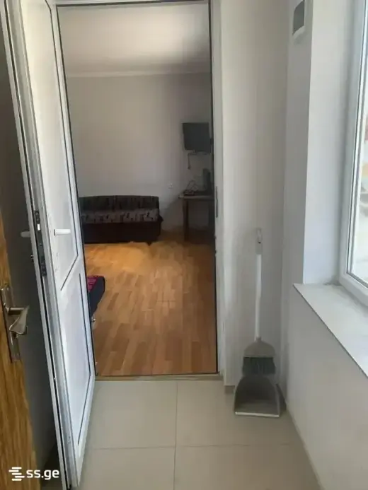ქირავდება, ბინა