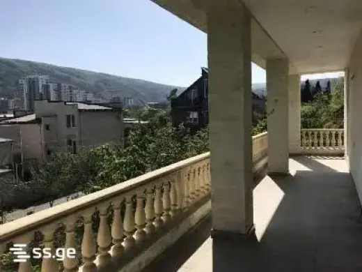იყიდება, კერძო სახლი