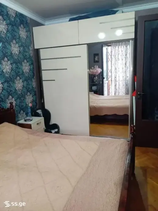 იყიდება, ბინა