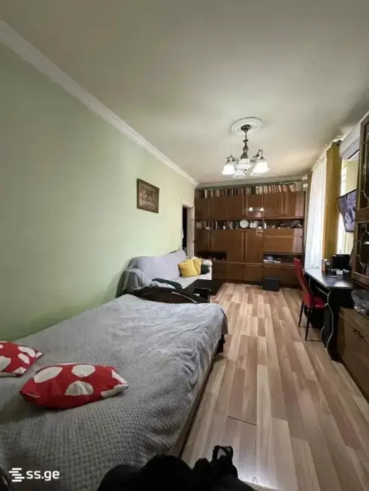 იყიდება, ბინა
