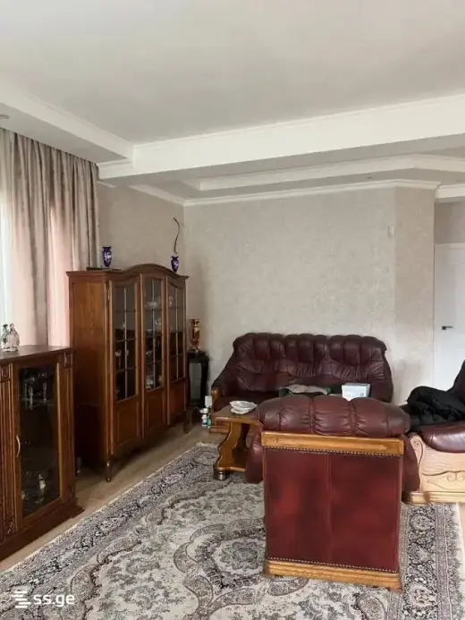 იყიდება, კერძო სახლი