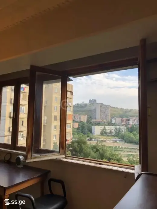 იყიდება, ბინა