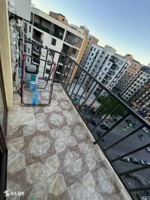 იყიდება, ბინა