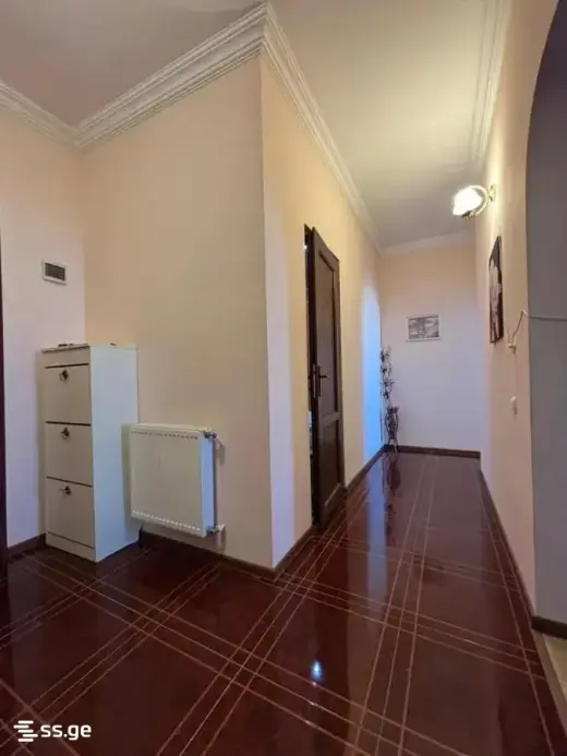 ქირავდება, ბინა