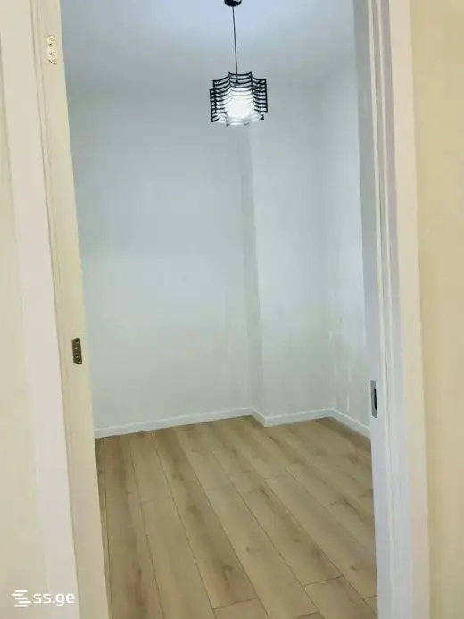 იყიდება, ბინა