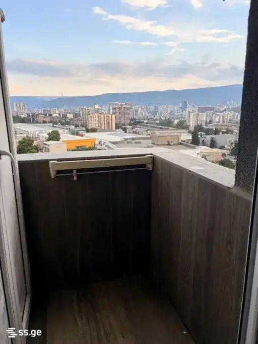 იყიდება, ბინა