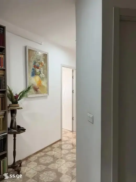 იყიდება, ბინა