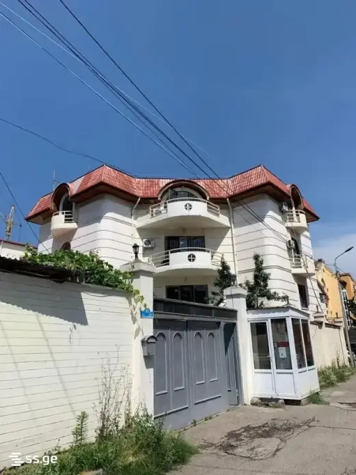 იყიდება, კერძო სახლი